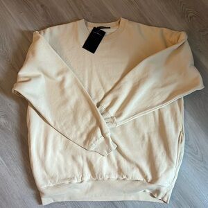 Brandy Melville crewneck